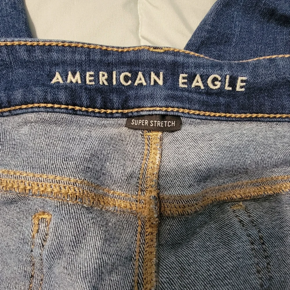 Classic Blue Distressed Crop Jeans 22 Short - Picture 3 of 5